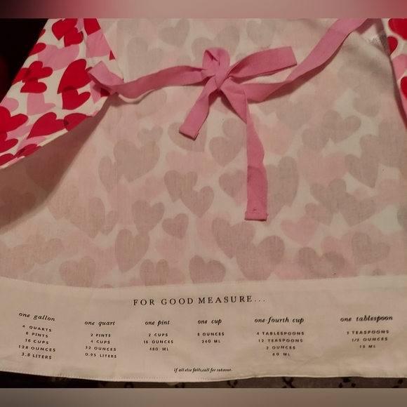 NEW Kate Spade Apron With Red And Pink Hearts, 100% Cotton, 33"×33" - Picture 9 of 13
